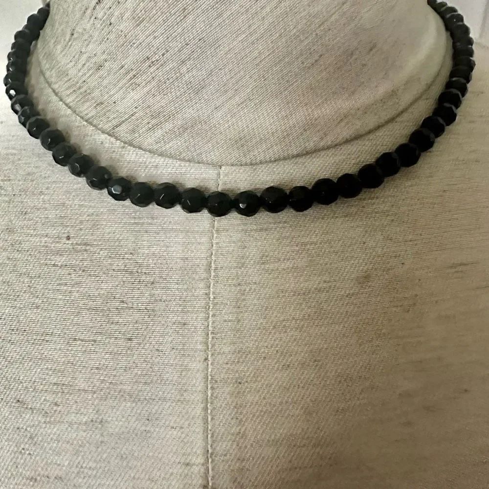 Avon vintage black beaded necklace